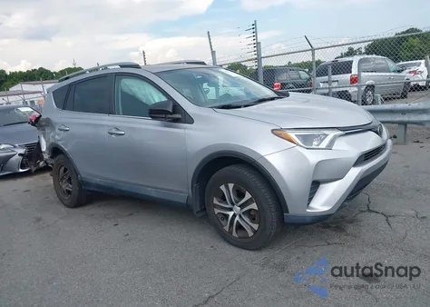 2017 Toyota Rav4 Le z USA, uszkodzony, nr VIN 2T3ZFREV8HW317952